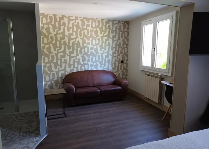 Hotel-Restaurant Logis L\'Aubrac Laguiole