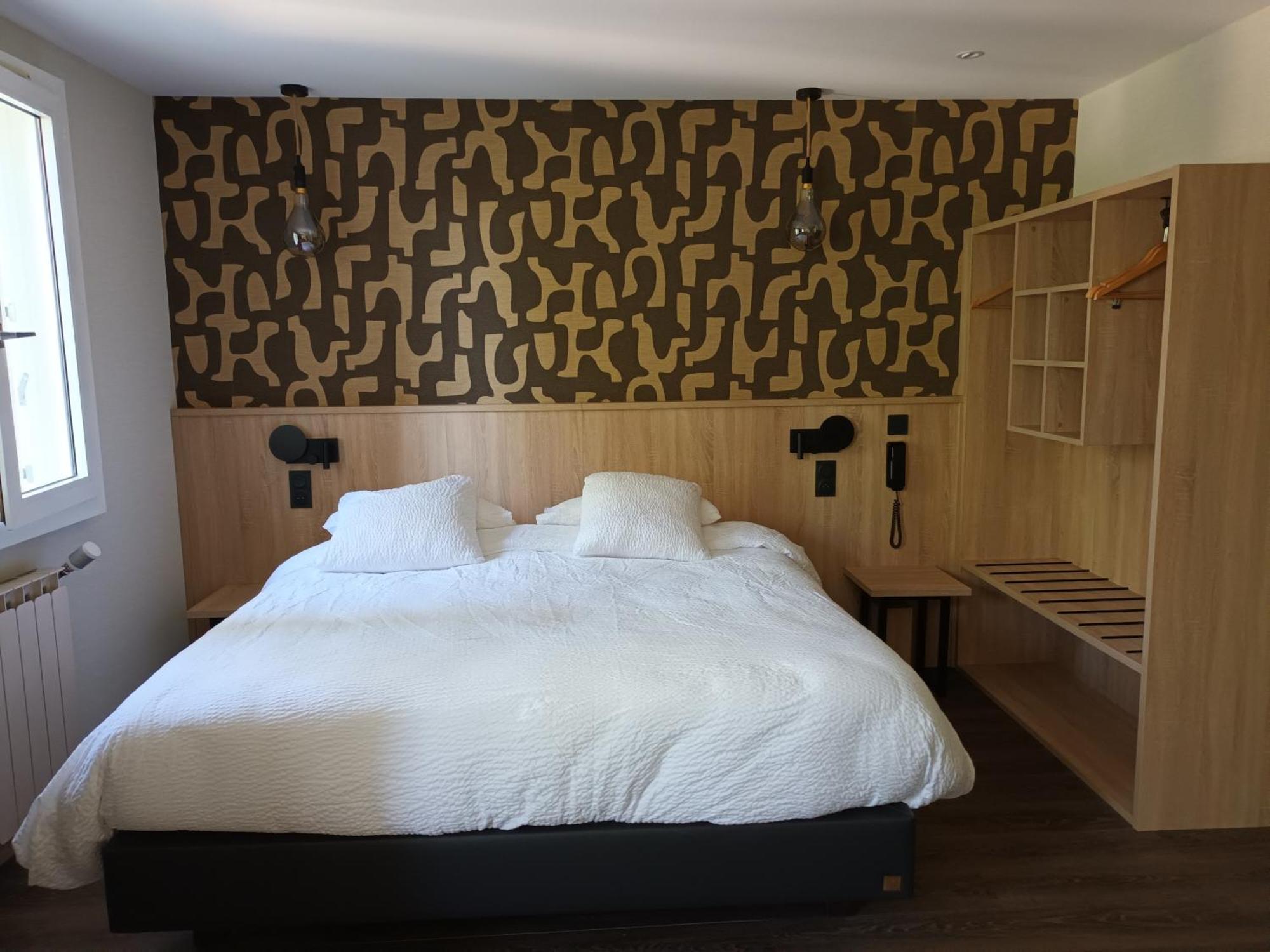 Hotel Hotel-restaurant Logis L'aubrac 3*